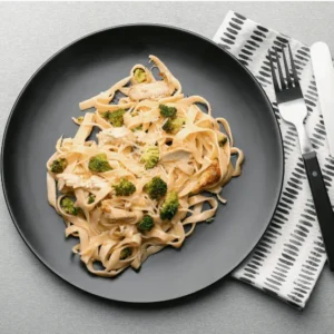 Chicken & Broccoli Alfredo 🍝